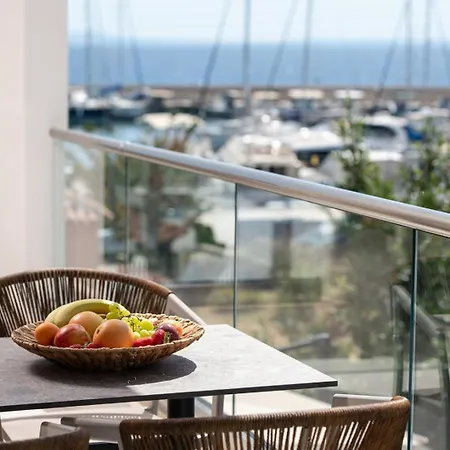 Endless Blue Luxury Bed and breakfast 4*