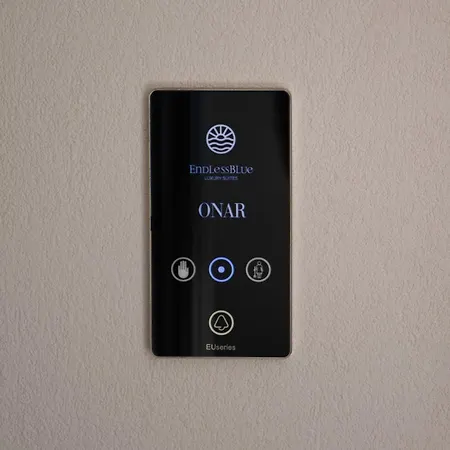 Endless Blue Luxury Nikiti (Sithonia)