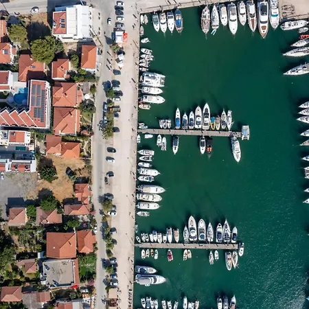 Bed and breakfast Endless Blue Luxury Nikiti (Sithonia)