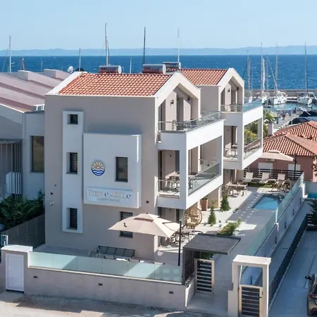 Endless Blue Luxury