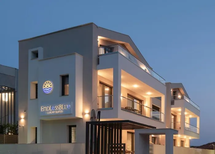 Endless Blue Luxury B&B 니키티