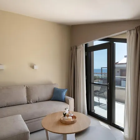 Endless Blue Luxury Нощувка със закуска (B & B) 4*