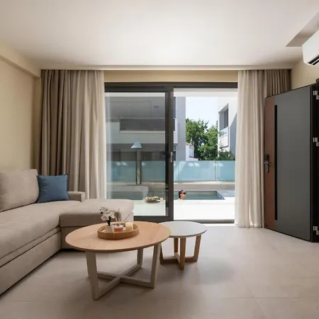 Endless Blue Luxury Oda ve Kahvaltı Nikiti (Sithonia)