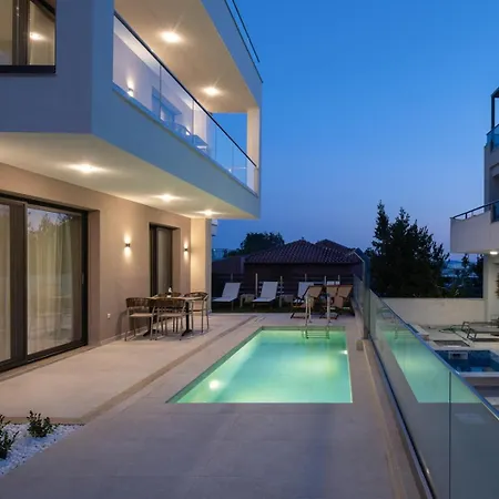 Endless Blue Luxury فندق مبيت وإفطار نيكيتي