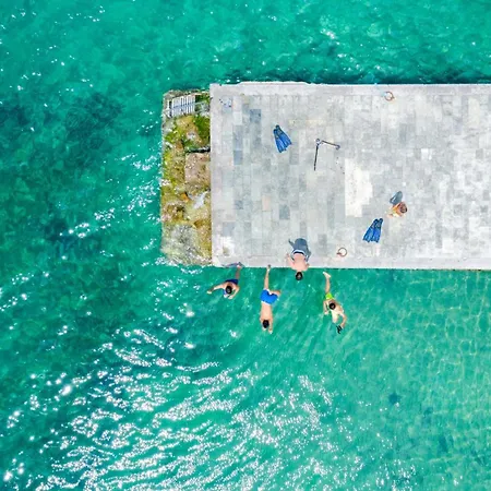 Endless Blue Luxury Oda ve Kahvaltı