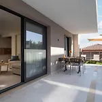 Endless Blue Luxury Bed and Breakfast 4*