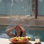 Endless Blue Luxury Bed and Breakfast