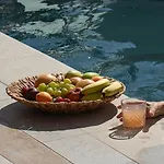Endless Blue Luxury 4* Νικήτη