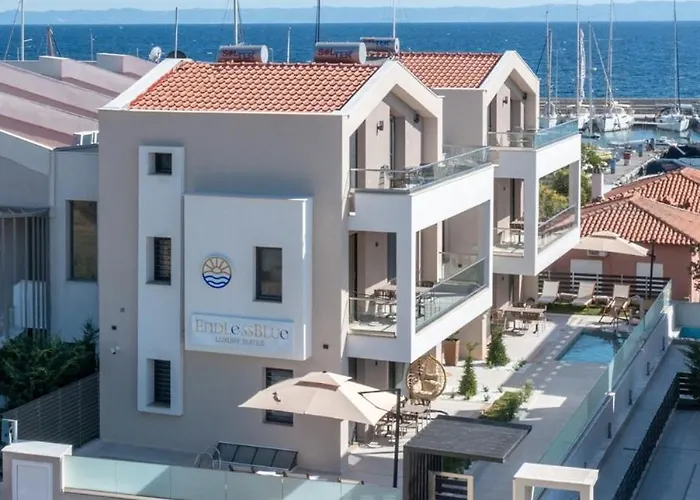 Endless Blue Luxury